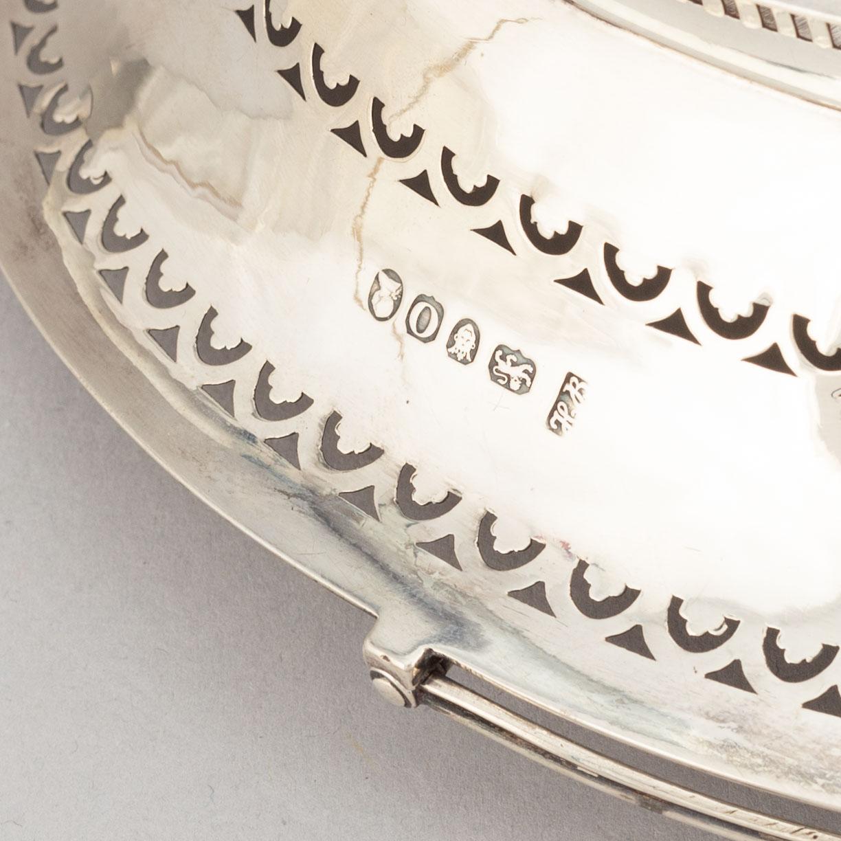 Hester Bateman, konfektkorg, silver, London 1789.