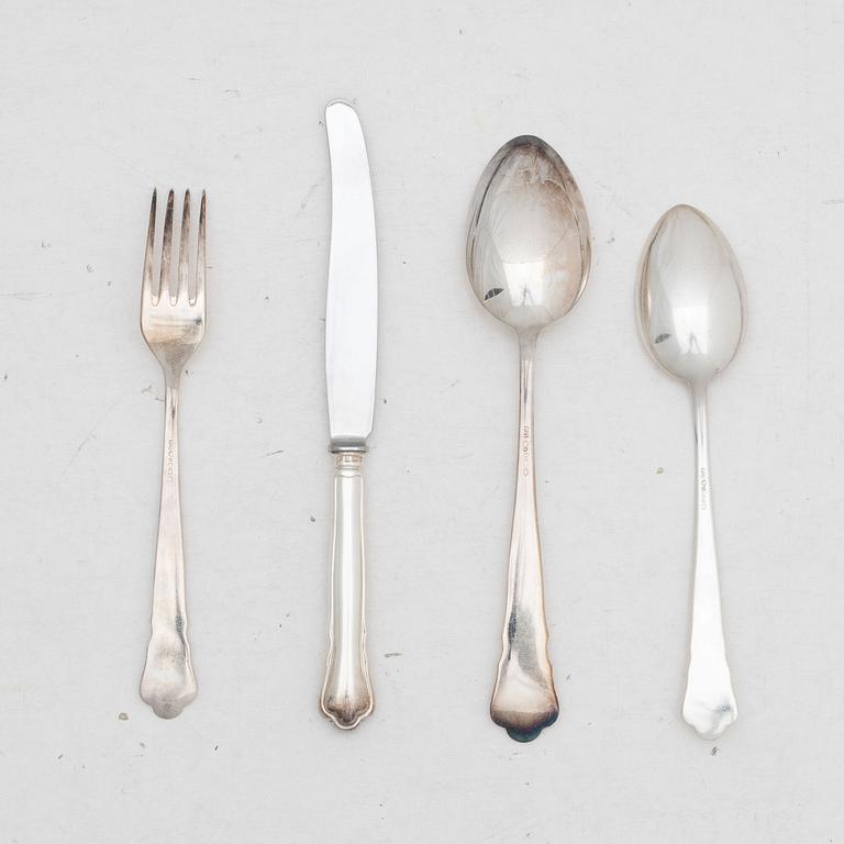 Guldsmedsaktiebolaget (GAB), A 24 piece 'Chippendale' silver cultery service, Stockholm 1950's.