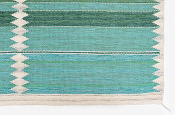 Marianne Richter, a "Rosita, grön" carpet, flat weave, c. 260 x 173 cm, signed AB MMF V MR.