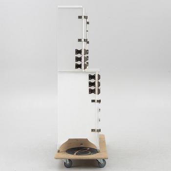 Dentist's cabinet, circa the mid-20th century.