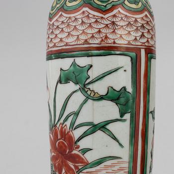 Three Chinese porcelain vases, Qing dynasty, transitional style, 19th century and late 19th century.