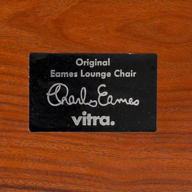 Charles & Ray Eames, an 'Eames Lounge Chair' with ottoman, Vitra.