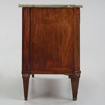 A late Gustavian commode, late 18th Century.