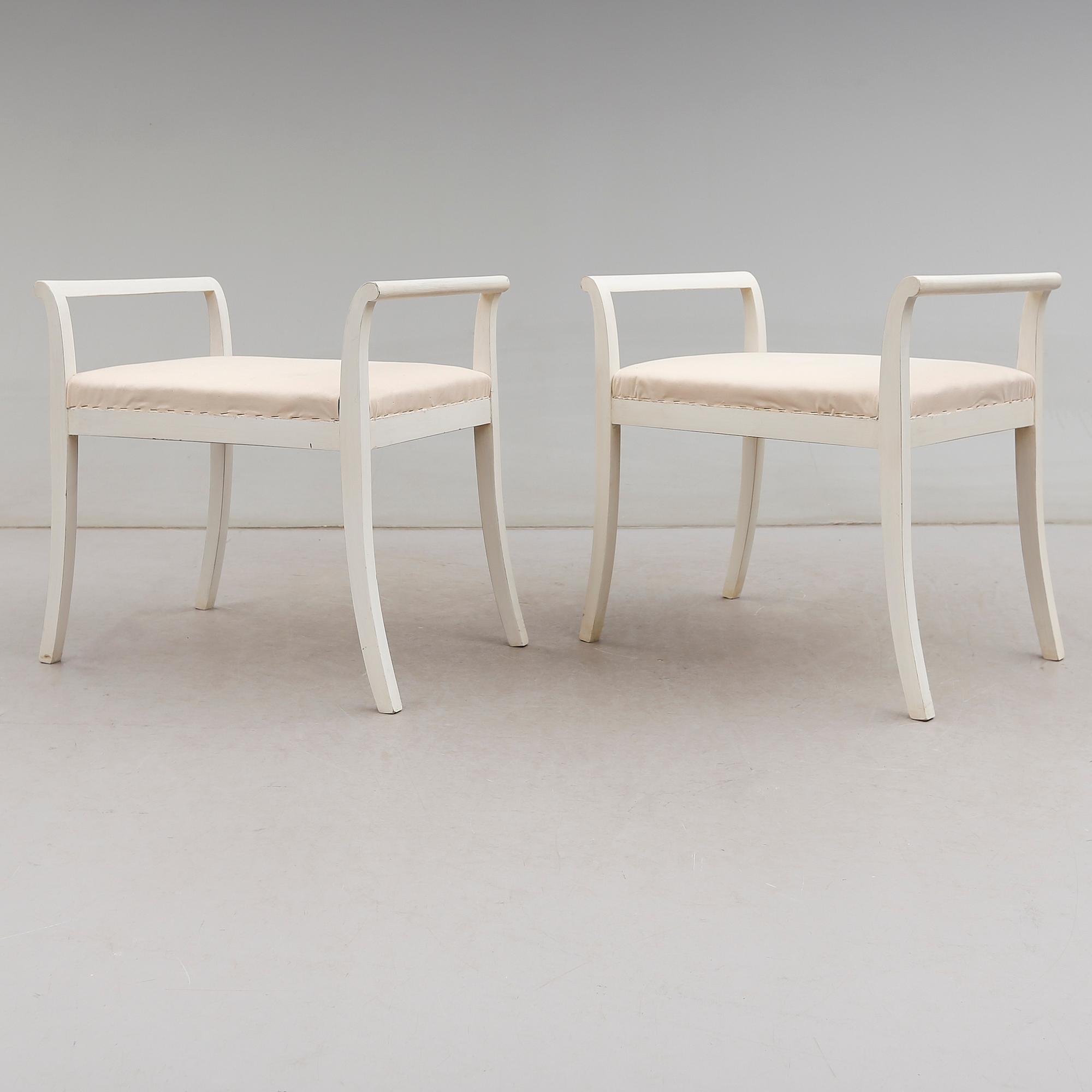 TABURETTER, 1 par, tidigt 1900-tal.