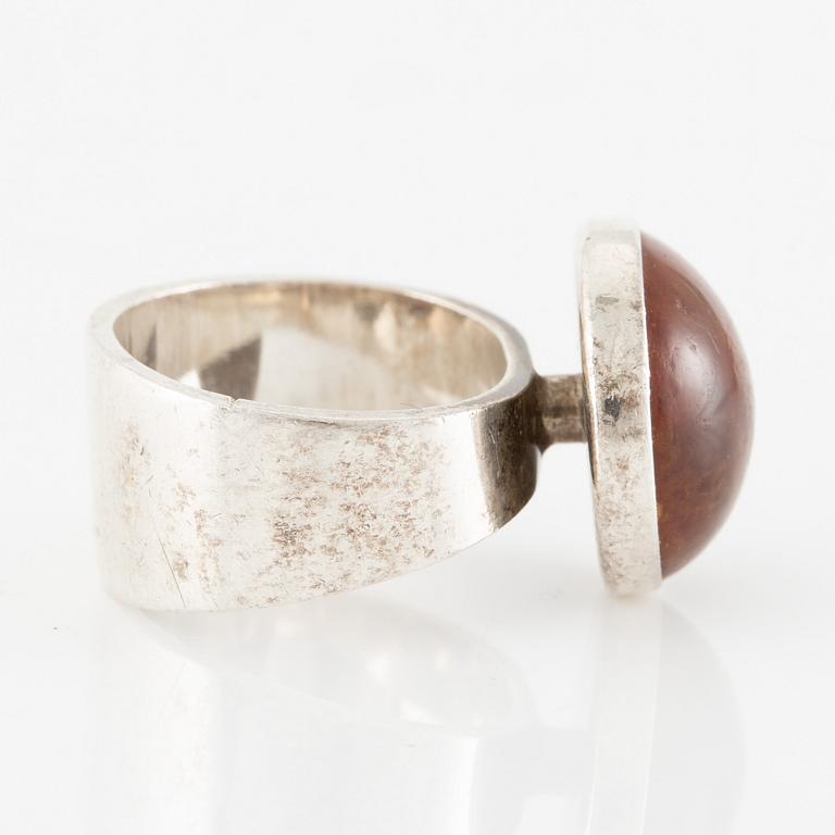 NE From, ring sterlingsilver med bärnsten, Danmark sannolikt 1960-tal.