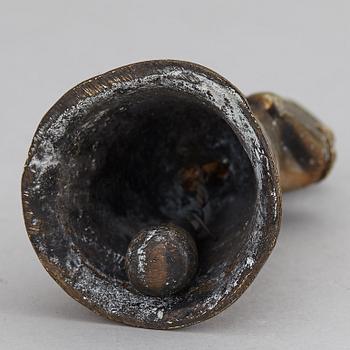 PRYDNADSFÖREMÅL, 4 st, 1800/1900-tal.