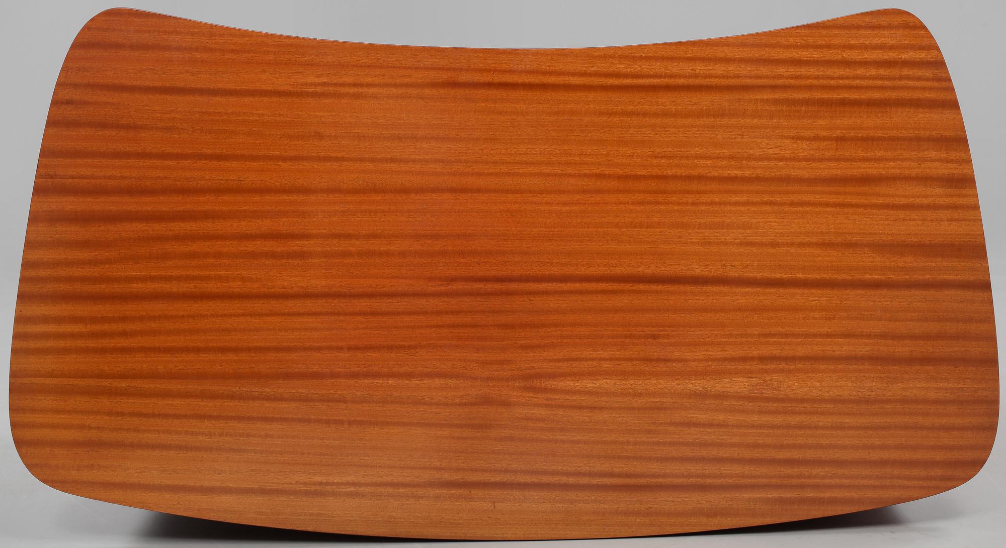 SKRIVBORD, 1930/1940-tal.