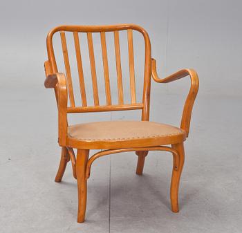 KARMSTOL, Josef Frank, Thonet, Tjeckoslovakien, etikett- och stämpelmärkt.