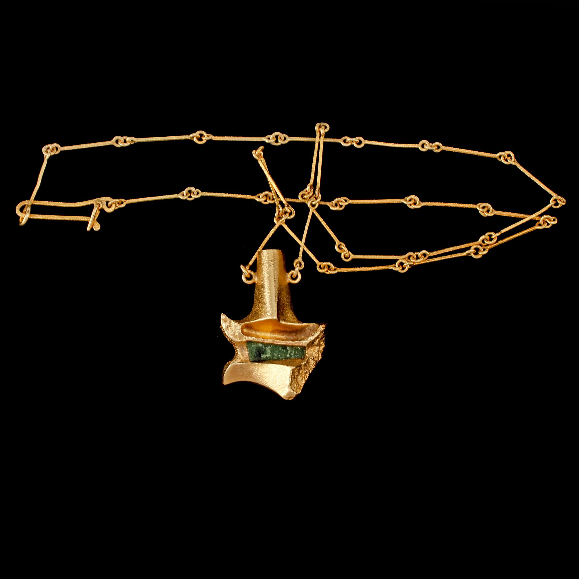 HÄNGSMYCKE, 18k guld med turmalin, Björn Weckström, Lapponia, Finland, 1900-talets slut. Vikt 11 g.