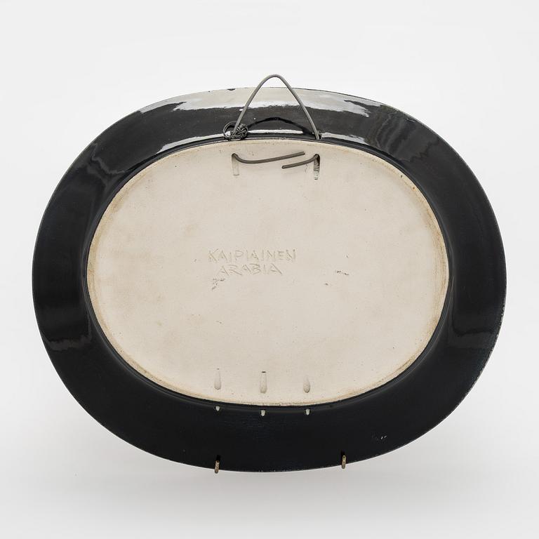 Birger Kaipiainen, Decorative dish, ceramic, signed Kaipiainen Arabia.