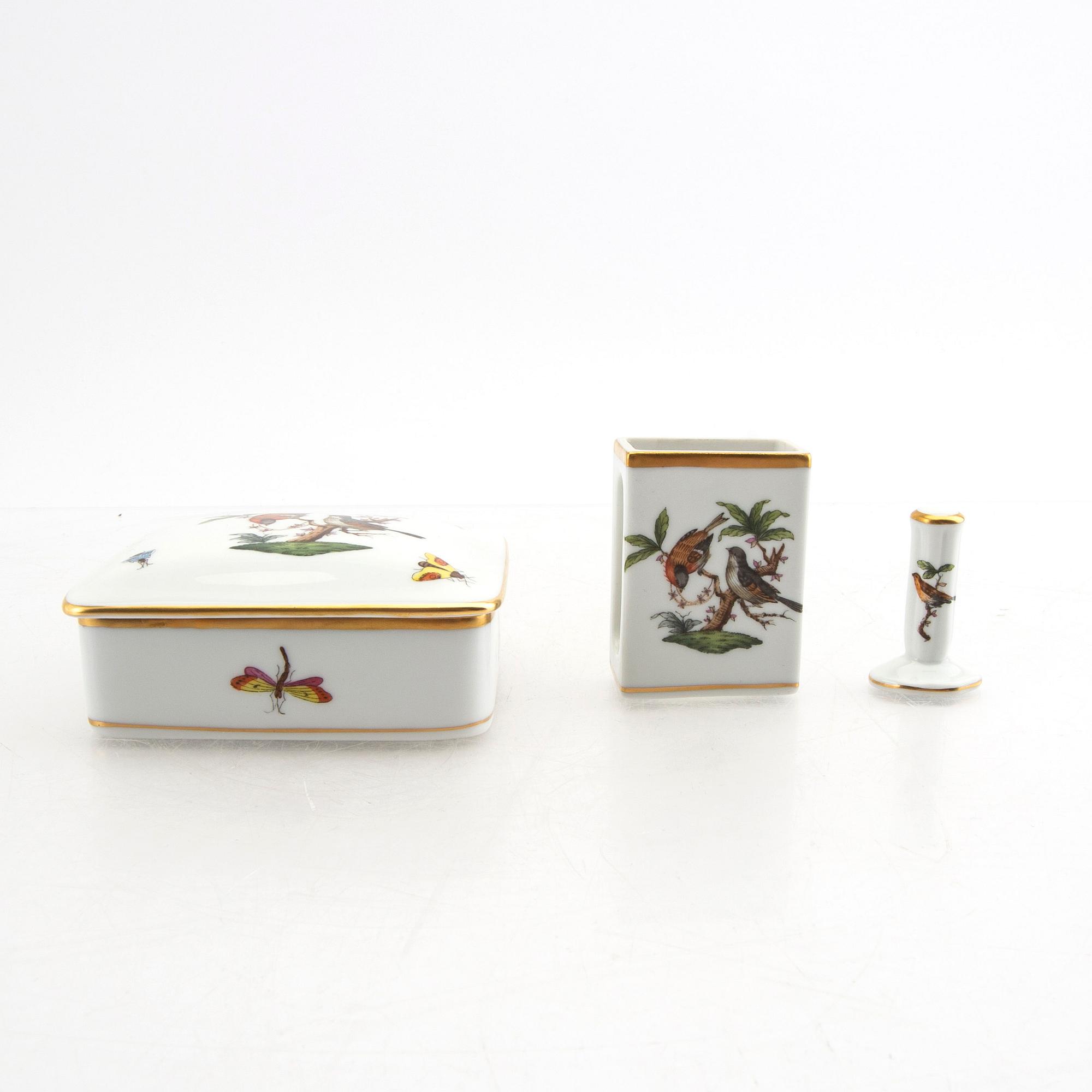 Vaser, skålar mm 13 dlr Herend porslin 1900-talets andra hälft.