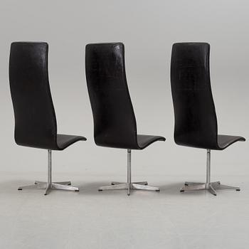 ARNE JACOBSEN, stolar, tre stycken, Oxford hög.