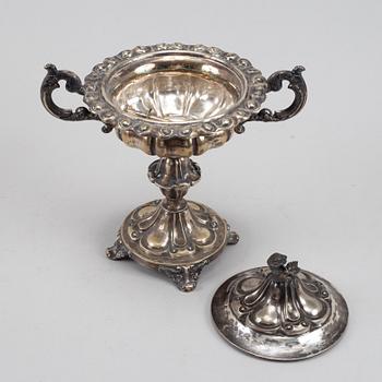 Carl Nyström, sockerskål, silver, Stockholm, 1850.