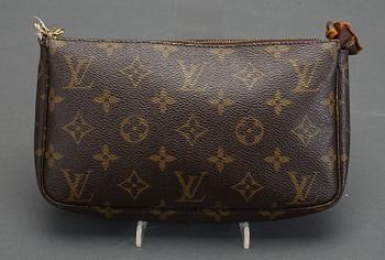 VÄSKA, "Pochette" Louis Vuitton.