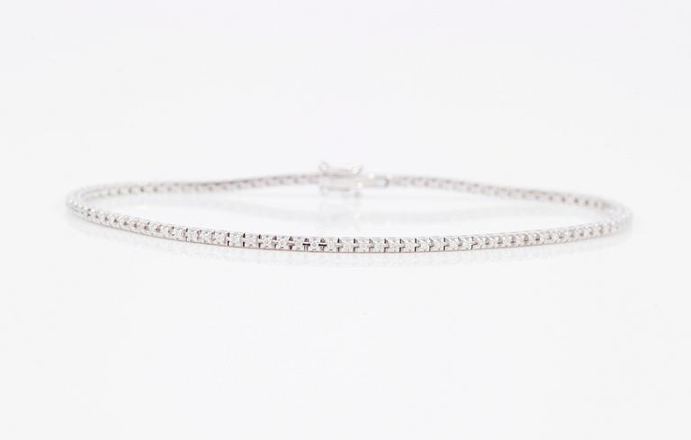 ARMBAND, diamanter totalt ca 0.30 ct.