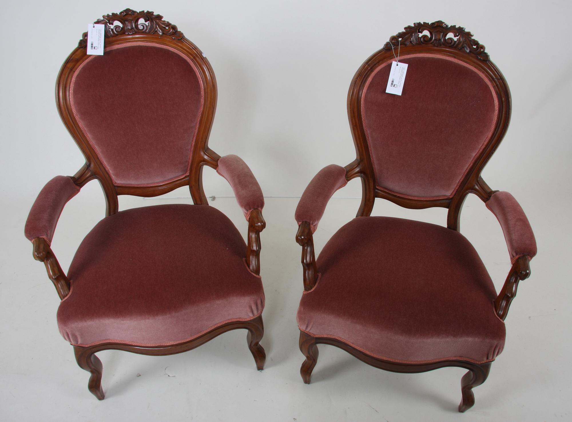 KARMSTOLAR, ett par, nyrokoko, 1800-talets andra hälft. Prov. konstnären Axel Kleimers bostad, Malmö.