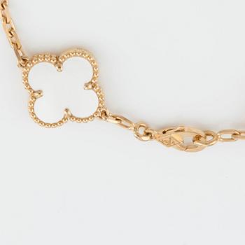 Van Cleef & Arpels armband "Alhambra" 18K guld med pärlemor.