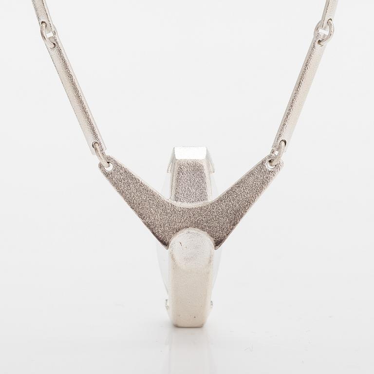 Björn Weckström, A sterling silver necklace "Luminoso" with a munsteiner cut rock crystal. Lapponia 2009.