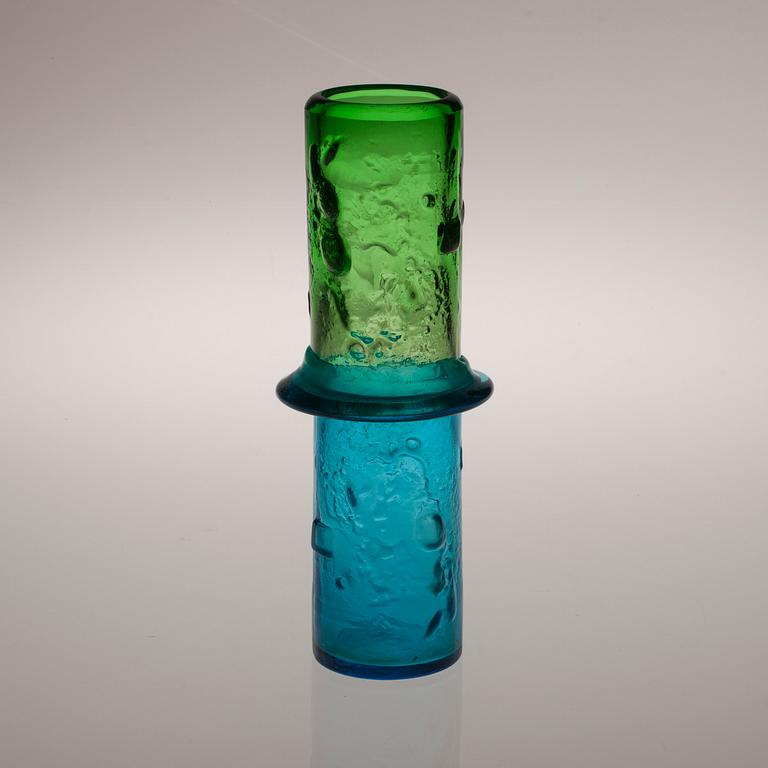 VAS, glas, "Bambu", signerad Oiva Toikka Nuutajärvi Notsjö.
