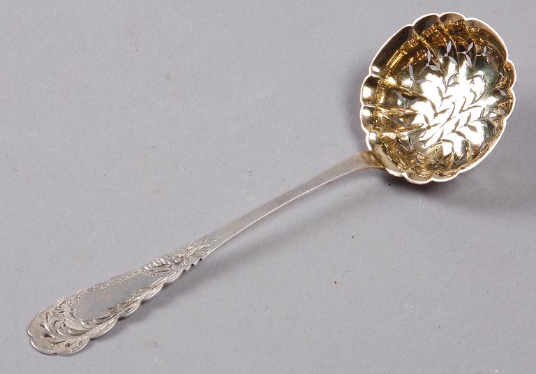 STRÖSKED, silver, nyrokoko, Finland, 1909.