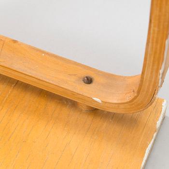 Alvar Aalto, vägghylla, modell 112 för O.Y. Huonekalu- ja Rakennustyötehdas A.B. 1930/1940-tal.