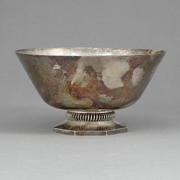 SKÅL, silver, CFG Stockholm 1954. Vikt 328,7 g.