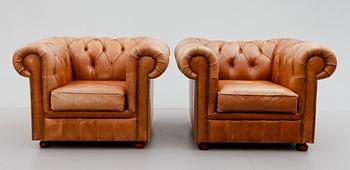 FÅTÖLJER, 1 par, Chesterfield, 1900-talets andra hälft.