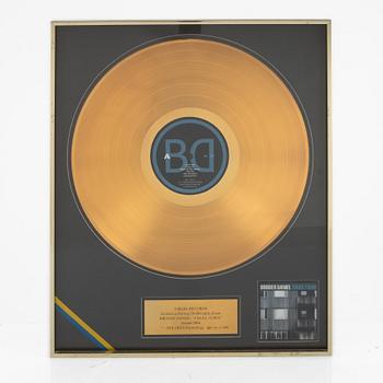 Broder Daniel, gold record, "Cruel Town", 2004.