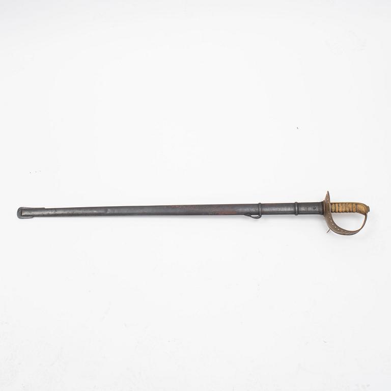 A Swedish cavalry saber with scabbard, 1893 pattern.