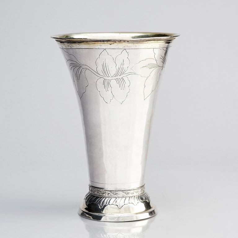 Anders Ulfsberg, bägare, delvis förgyllt silver, Nyköping 1795.