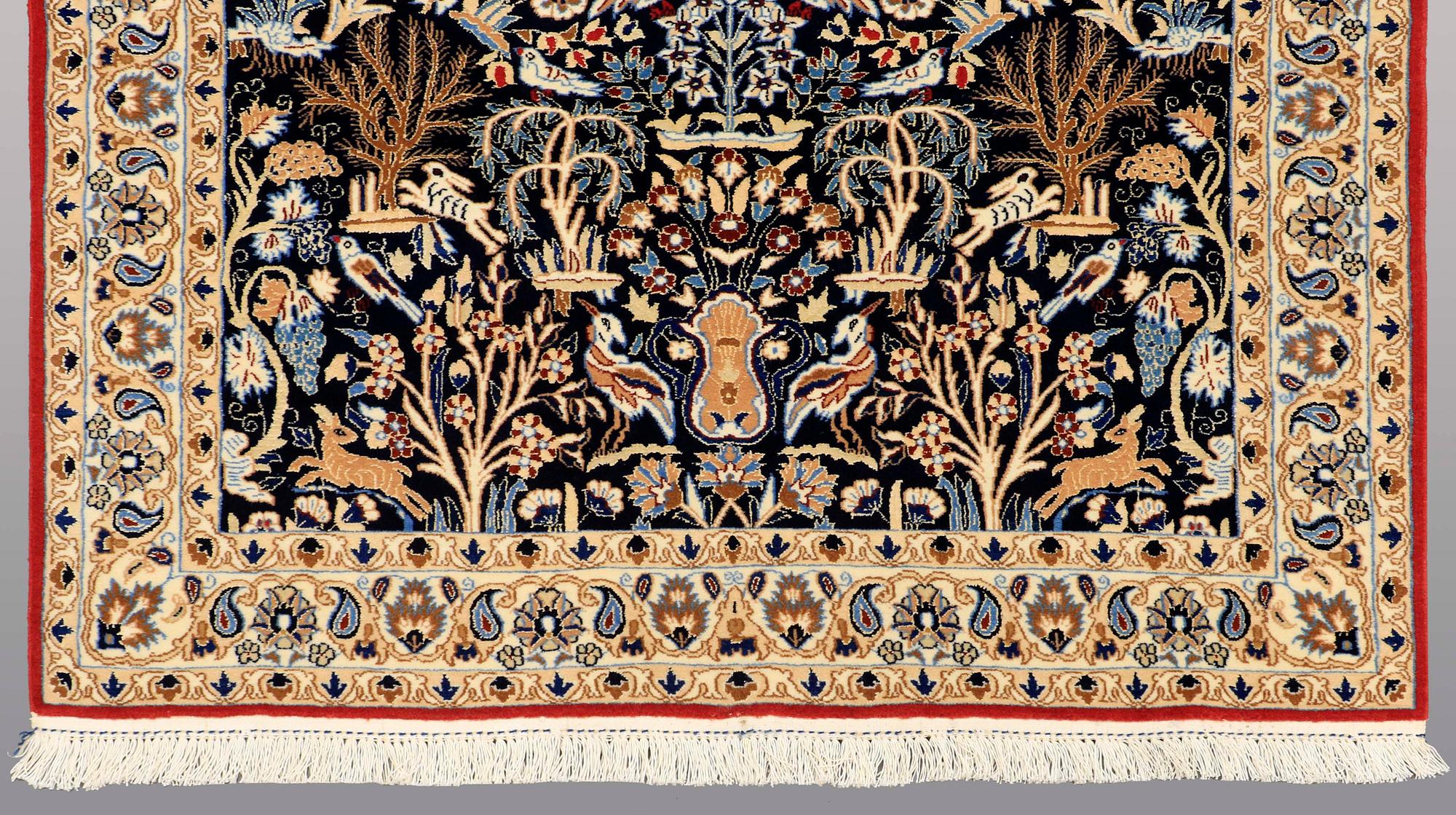 A CARPET, Figural Nain part silk, s.k 9 LAA, 177 x 102 cm.