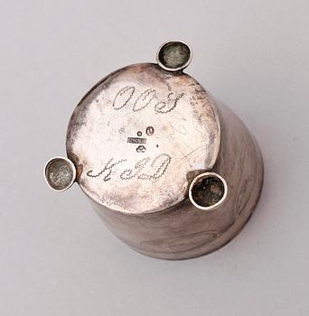 SKEDAR samt BÄGARE, 20+1, silver, bl a Erik Löfgren, Umeå, 1786 - 96. 1700, 1800 samt 1900-tal. Totalvikt ca 570 gram.