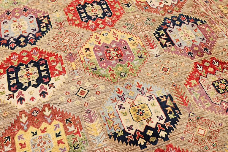 A Ziegler Soltani carpet, c. 300 x 264 cm.