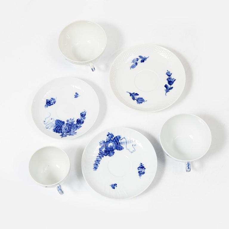 A Royal Copenhagen 'Blå blomst' part service, Denmark, 20th century. (44 pieces).