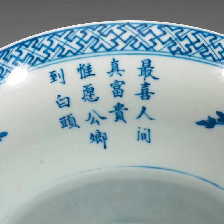A blue and white stemcup, Qing dynasty, 19th century with a Kangxi four carachter mark.