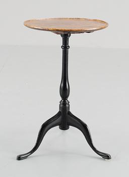 A Swedish 18th century tilt-top table by J. Sjölin.