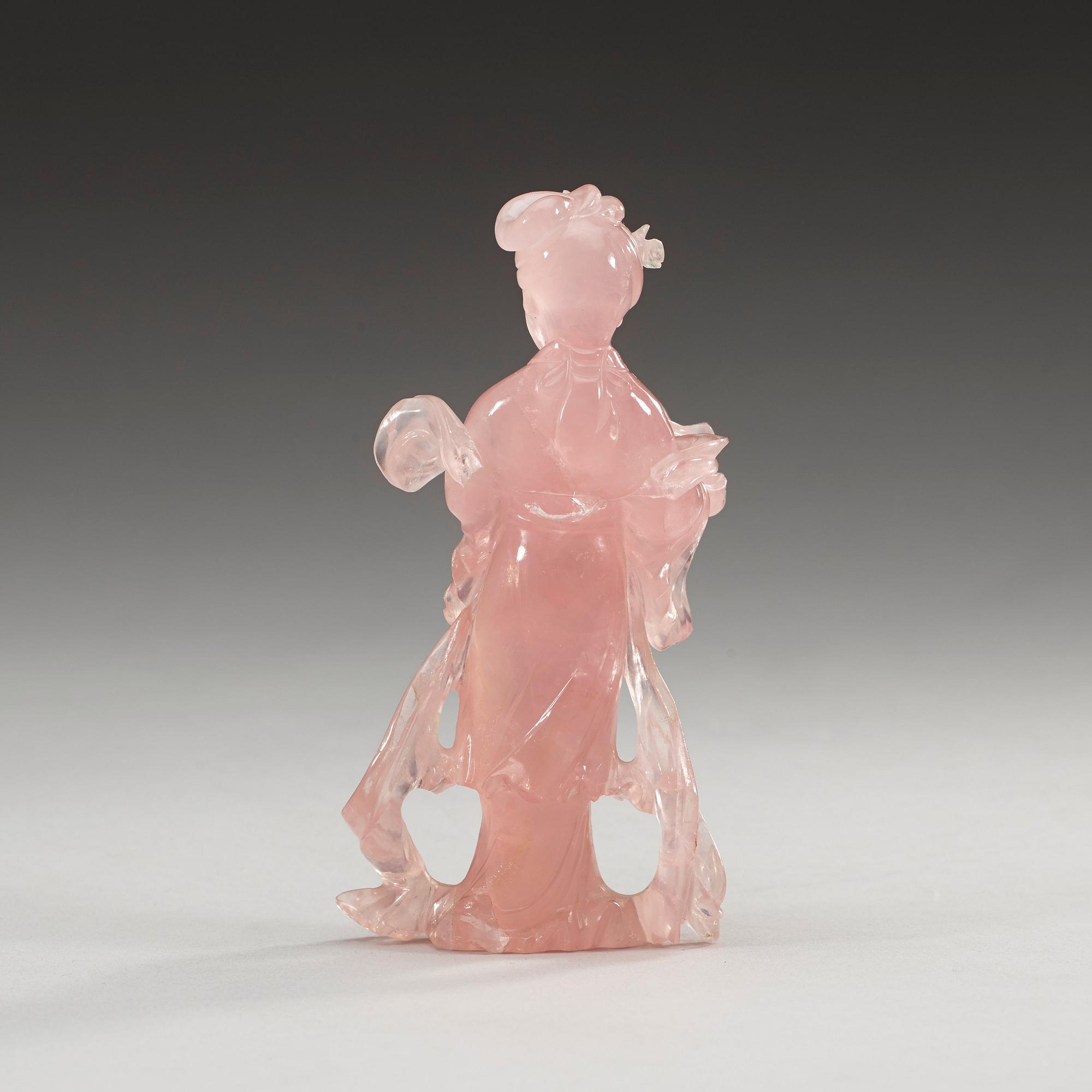 A Chinese quartz figure of a court lady.
