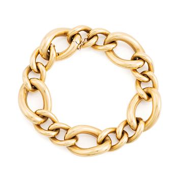 384. An 18K gold Tännler bracelet.