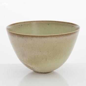 Friedl Holzer-Kjellberg, A stoneware bowl signed -F.H.Kj-.