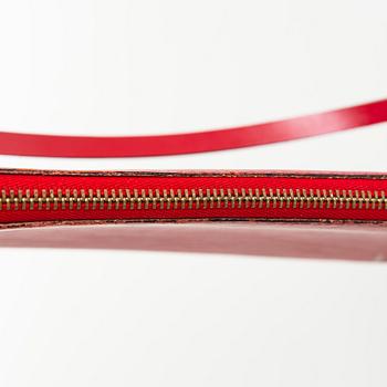 Louis Vuitton, an Epi leather 'Pochette' bag.