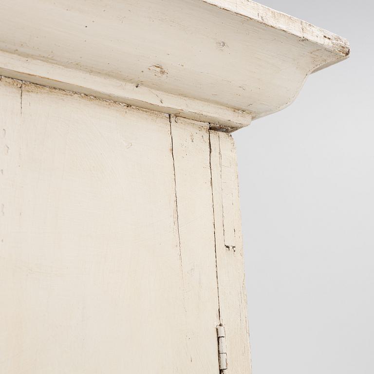 Drawer compartment with overhead cabinet, late 19th Century.