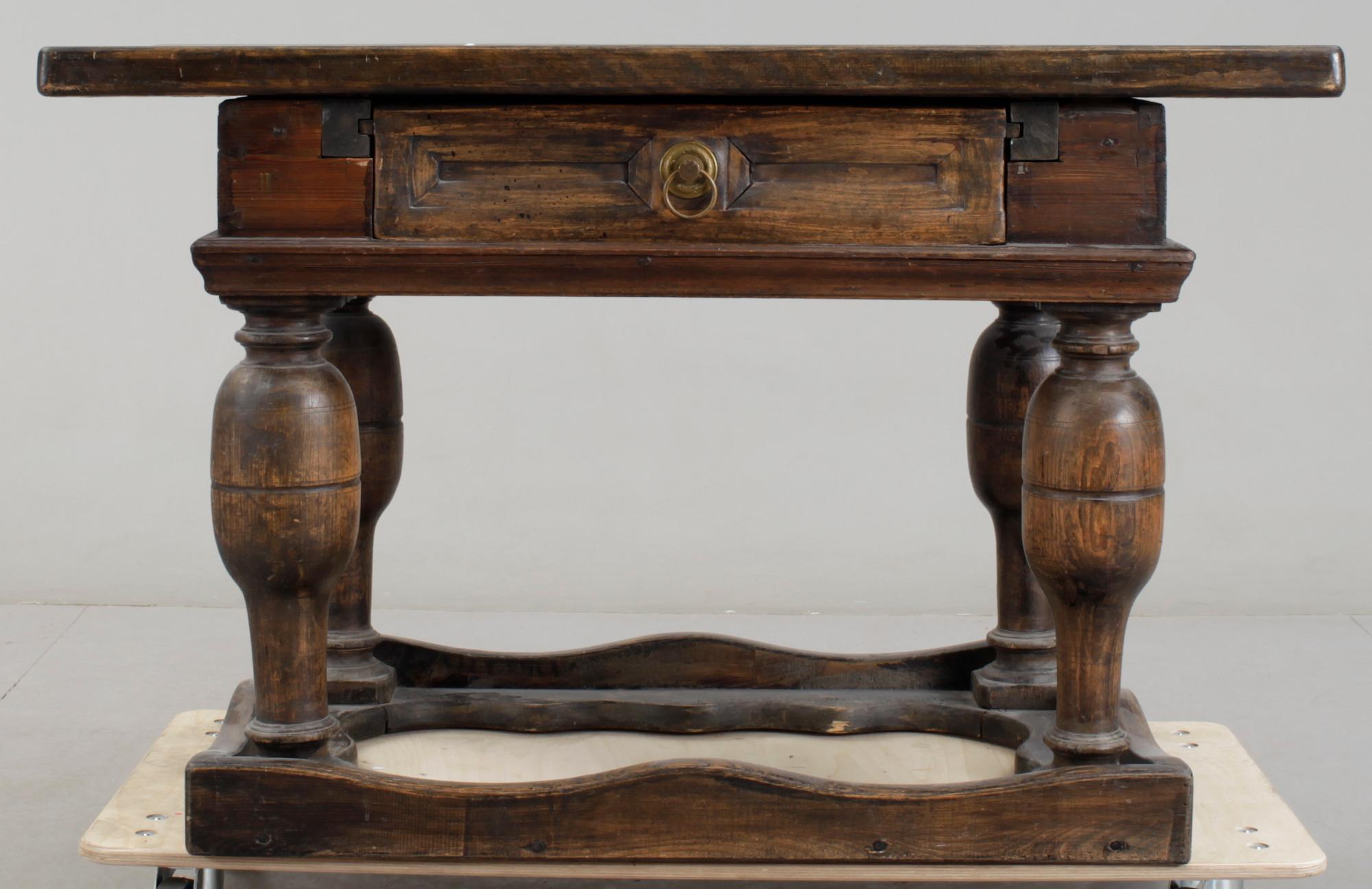 BORD, barock, 1700-tal.