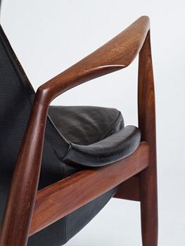 Ib Kofod Larsen, a black leather "Sälen" easy chair, Olof Perssons Fåtöljindustri (OPE), Sweden, 1950-60's.