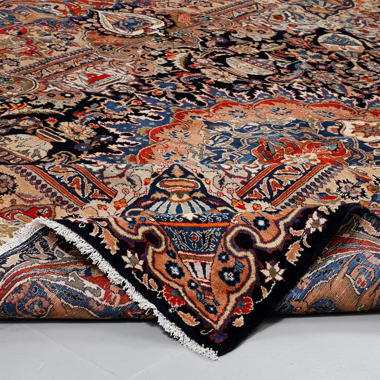 A Kashmar rug, 383 x 300 cm.