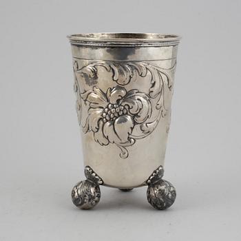 A swedish silver beaker, mark of CG Hallberg, Stockholm 1945.