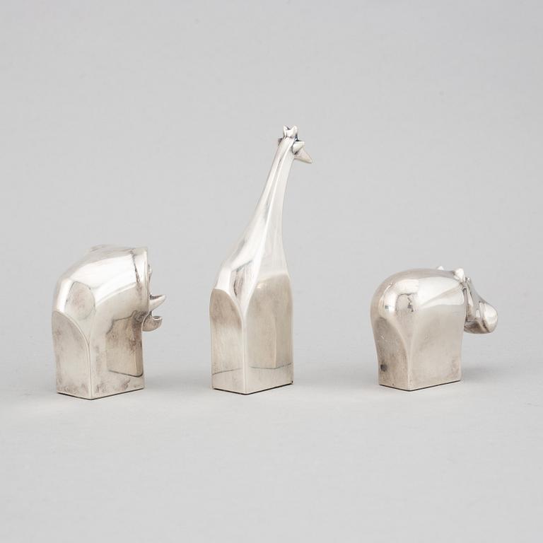 Gunnar Cyrén, three silver plated zinc figurines, Dansk Designs, Japan.