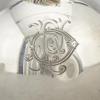 Sugar caster, silver,  Goldsmiths & Silversmiths Co, London 1904-1905.