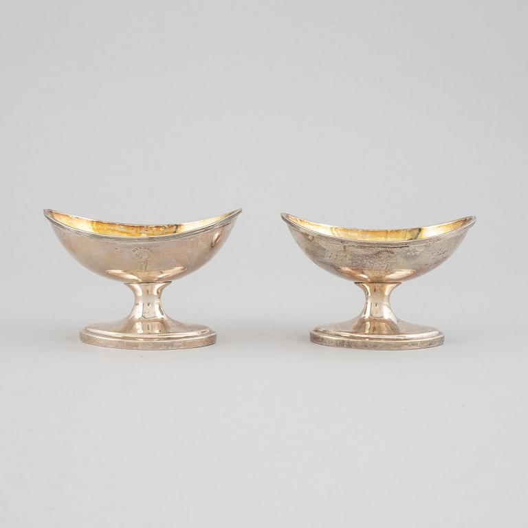 William Robertson, a pair of parcel gilt silver salt cellars, Edinburgh 1793.