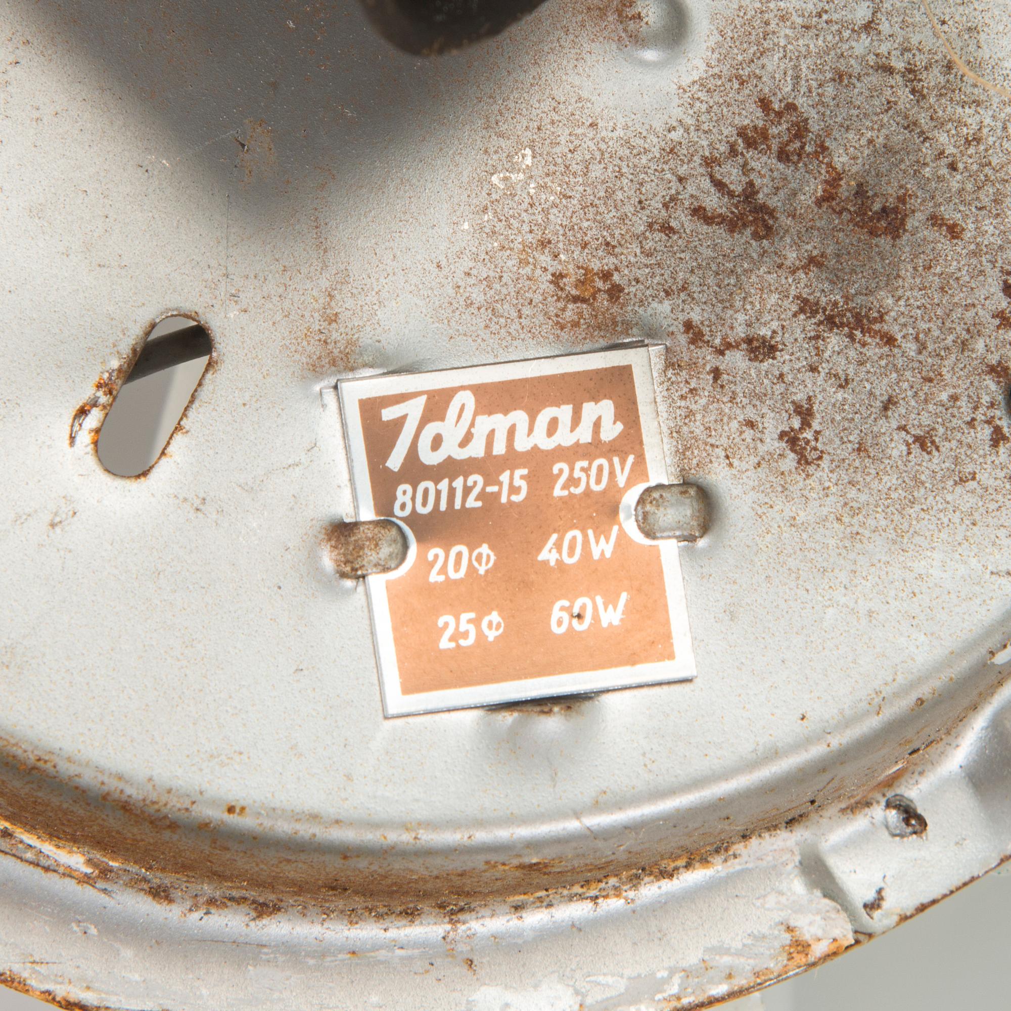 Gunnel Nyman, Kattovalaisimia, 2 kpl, malli 80115, Idman 1900-luvun puoliväli.