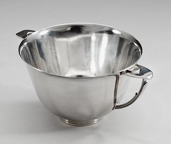 An Atelier Borgila sterling bowl, Stockholm 1952.
